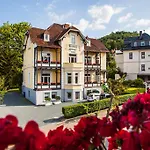 ホテル Rosenau