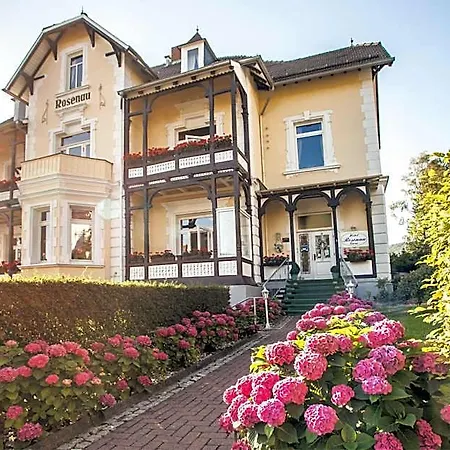 Rosenau 3*