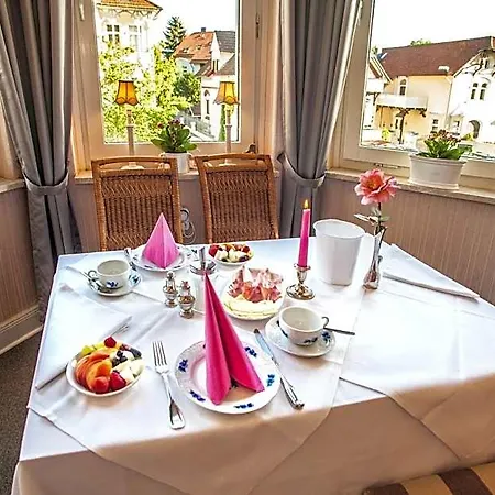 Rosenau Hotel