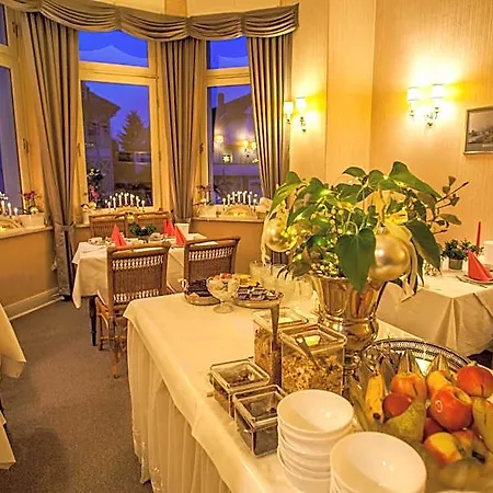 Hotel Rosenau 3*