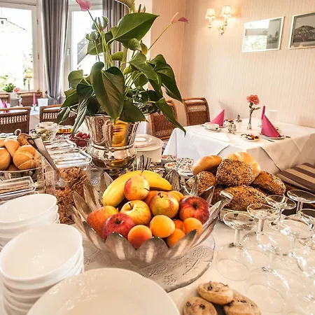 Rosenau Hotel